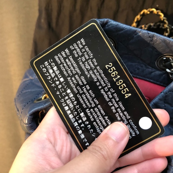 CHANEL GABRIELLE BACKPACK NAVY/BLACK SMALL - Picture 3 of 9